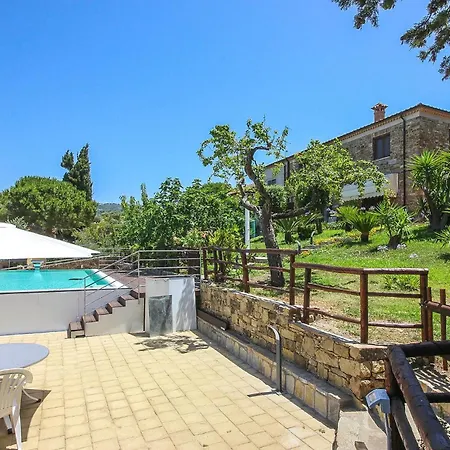 6 Bedroom Beautiful In 펜션